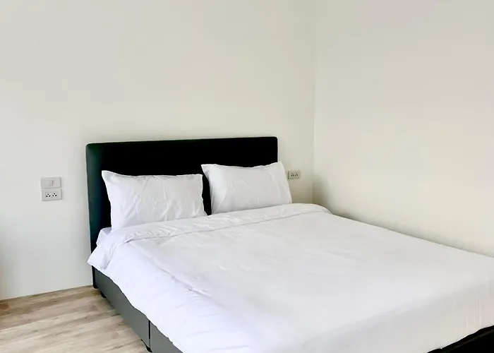 Rest Silom - Bts Chong Nonsi Appartement